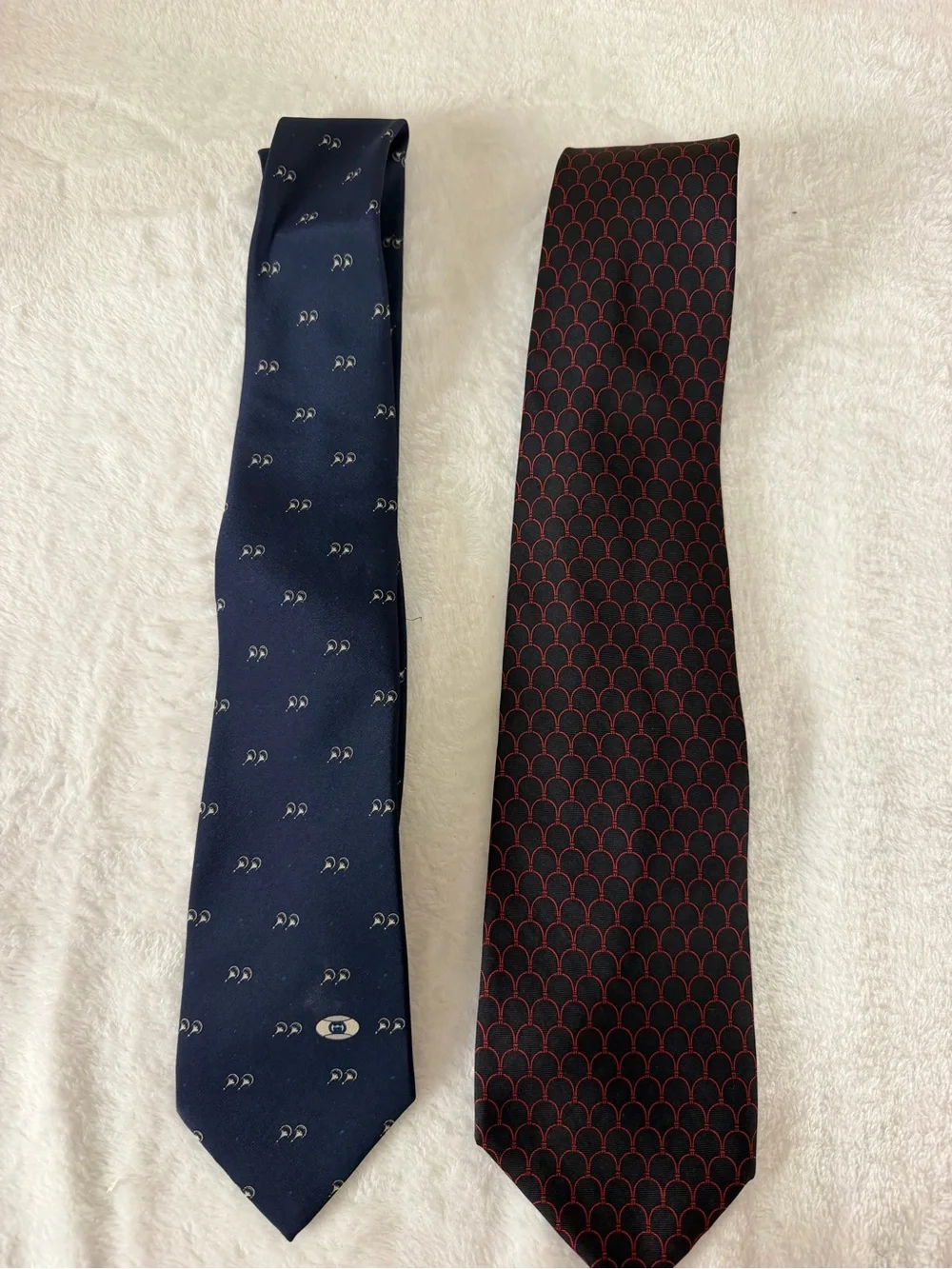 Gucci vintage neck ties